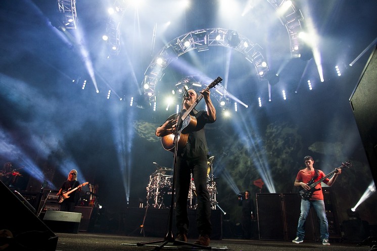 dave matthews band at midflorida credit union amphitheater