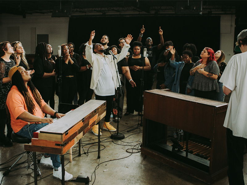 Kingdom Tour: Maverick City Music & Kirk Franklin at MidFlorida Credit Union Amphitheatre